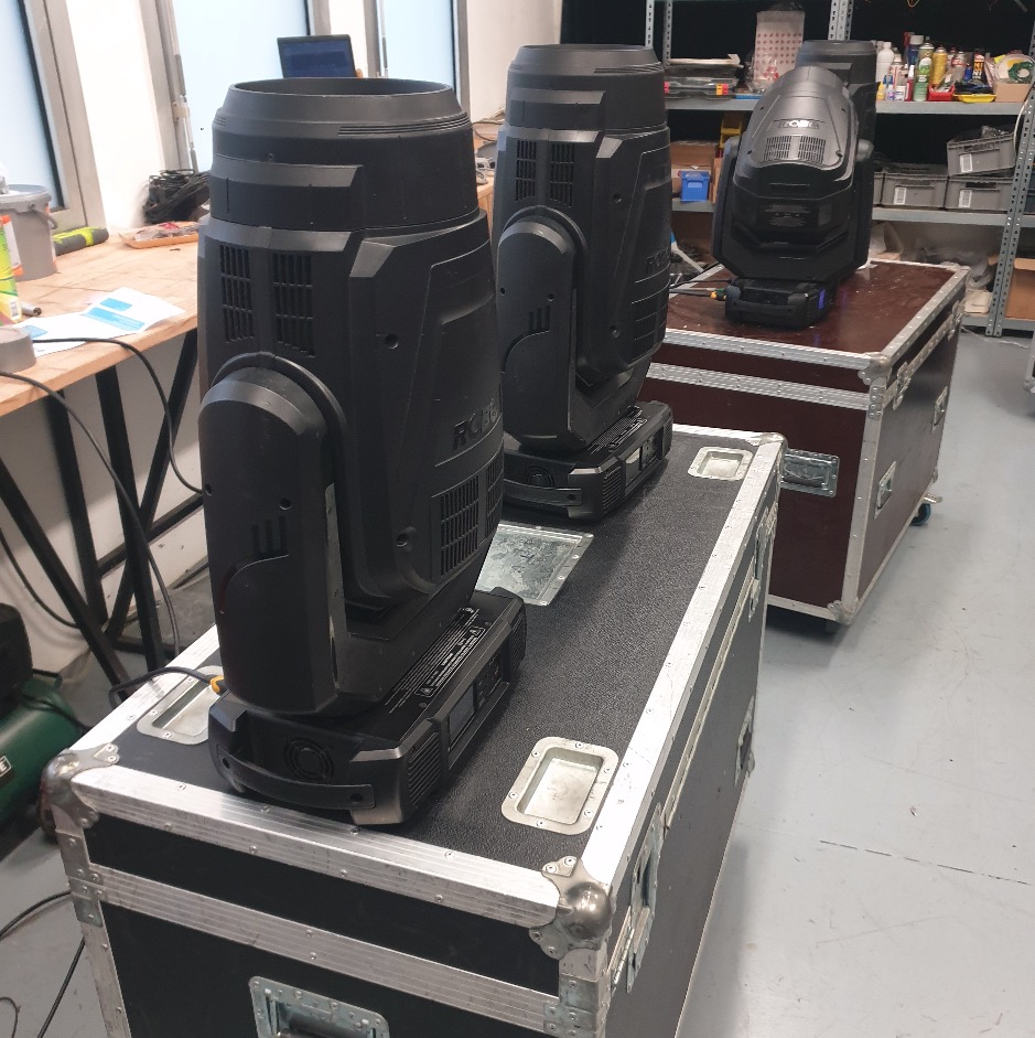 ROBE Megapointe 4449 EUR GebrauchteVeranstaltungstechnik.de Der